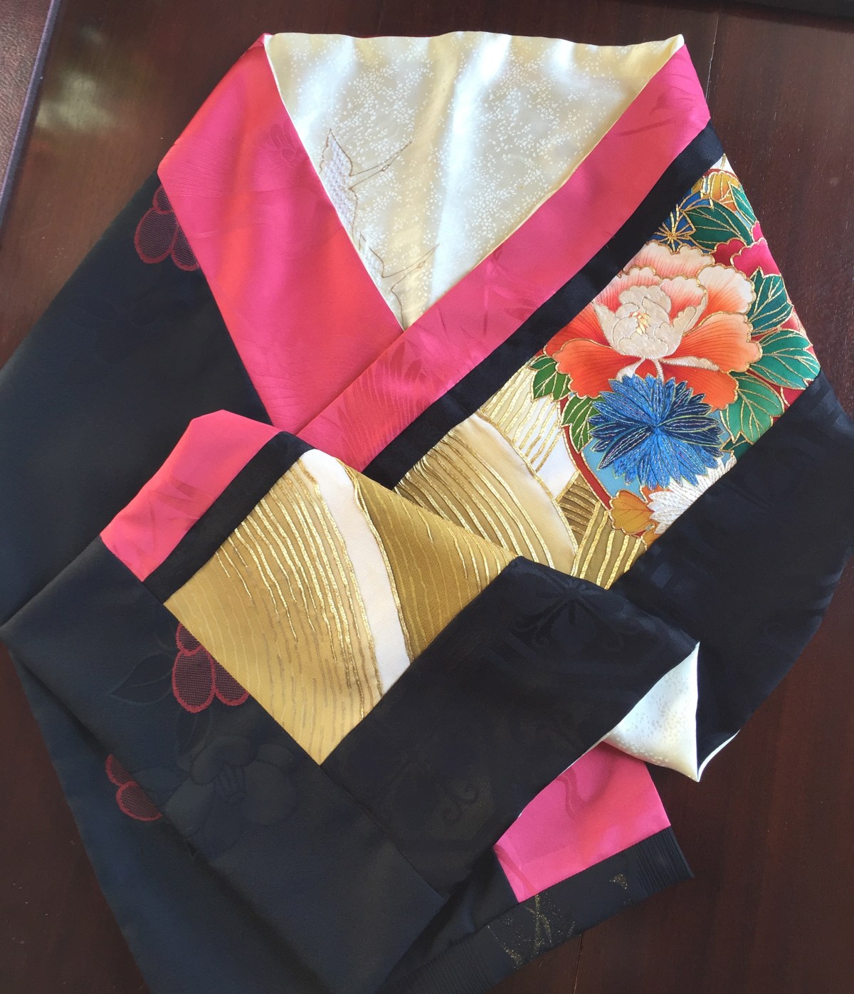 Here’s a beauty: a kimono scarf step by&nbsp;step